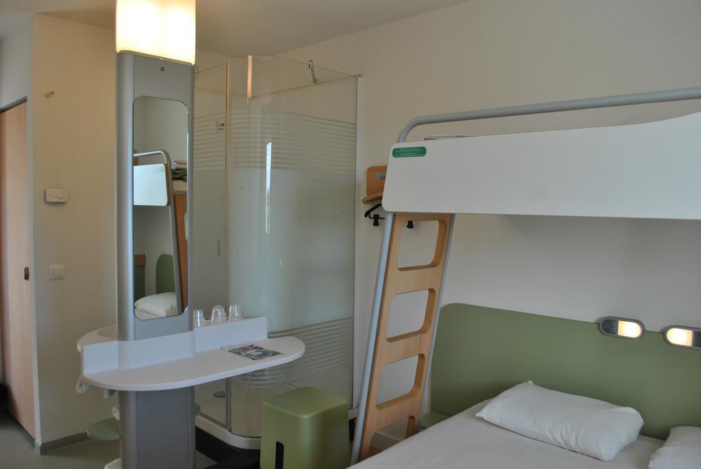 Ibis Budget Loriol לה פוזן מראה חיצוני תמונה